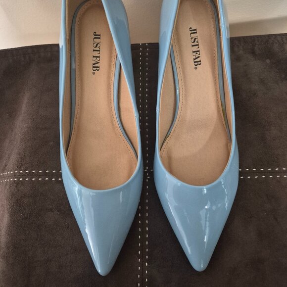Baby Blue Pumps - Picture 2 of 9